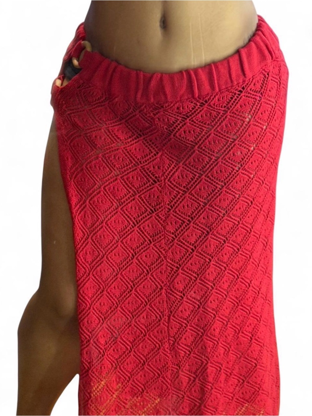 Red crochet midi skirt with looo wooden detail, very sturdy material, one size
